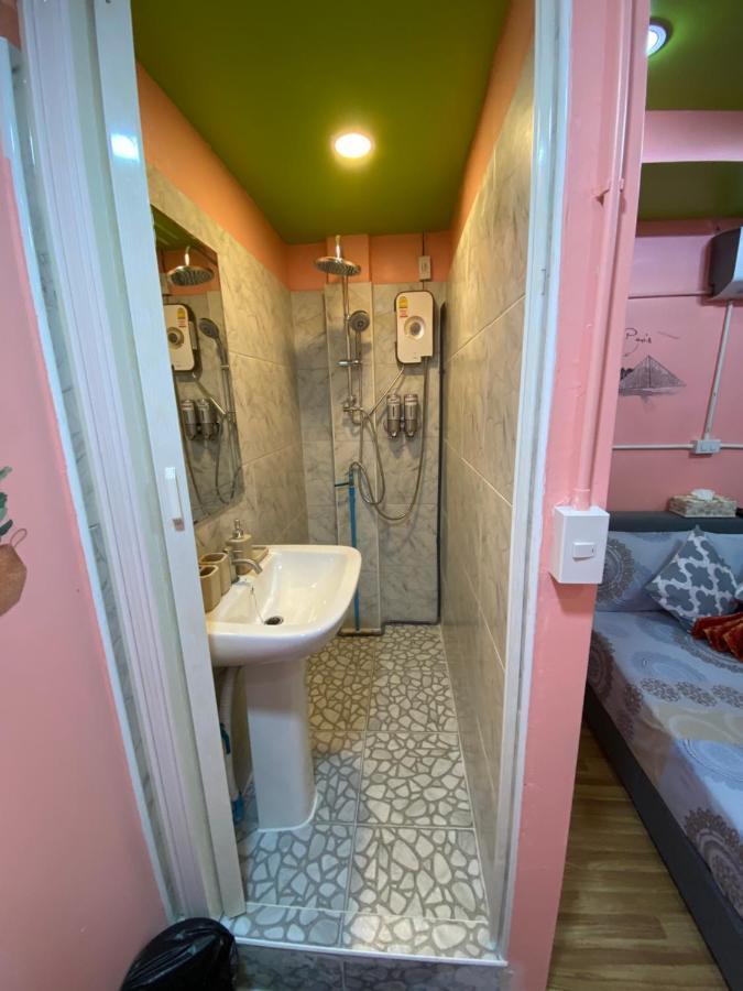 Interpartie Hotel (Adults Only) Бангкок Экстерьер фото