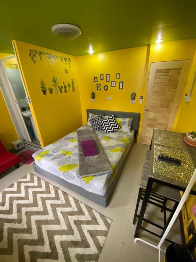 Interpartie Hotel (Adults Only) Бангкок Экстерьер фото